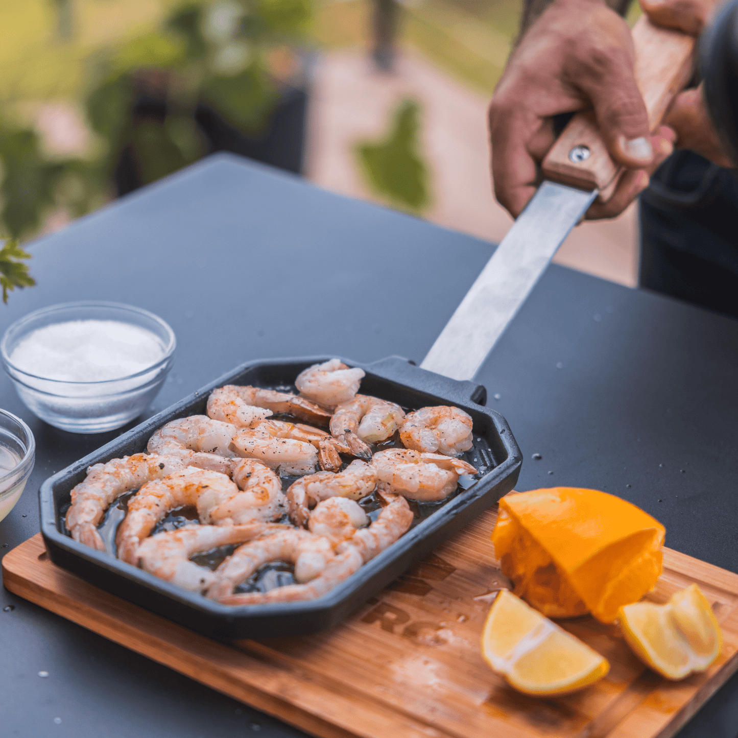 Cetro Cast Iron Frying Pan