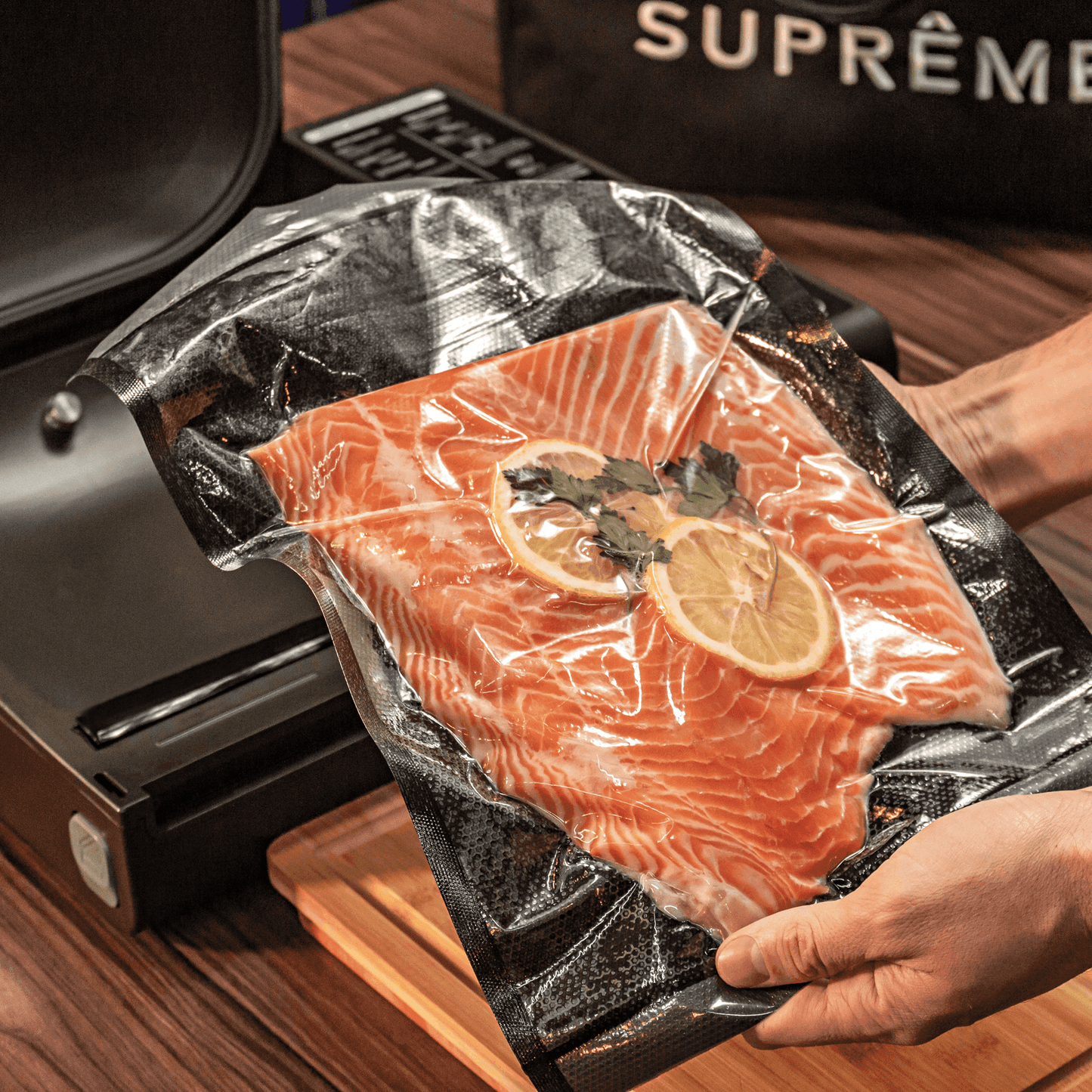 Cetro Suprême Vac Joy Chamber Vacuum Sealer CCVS S-250 J M