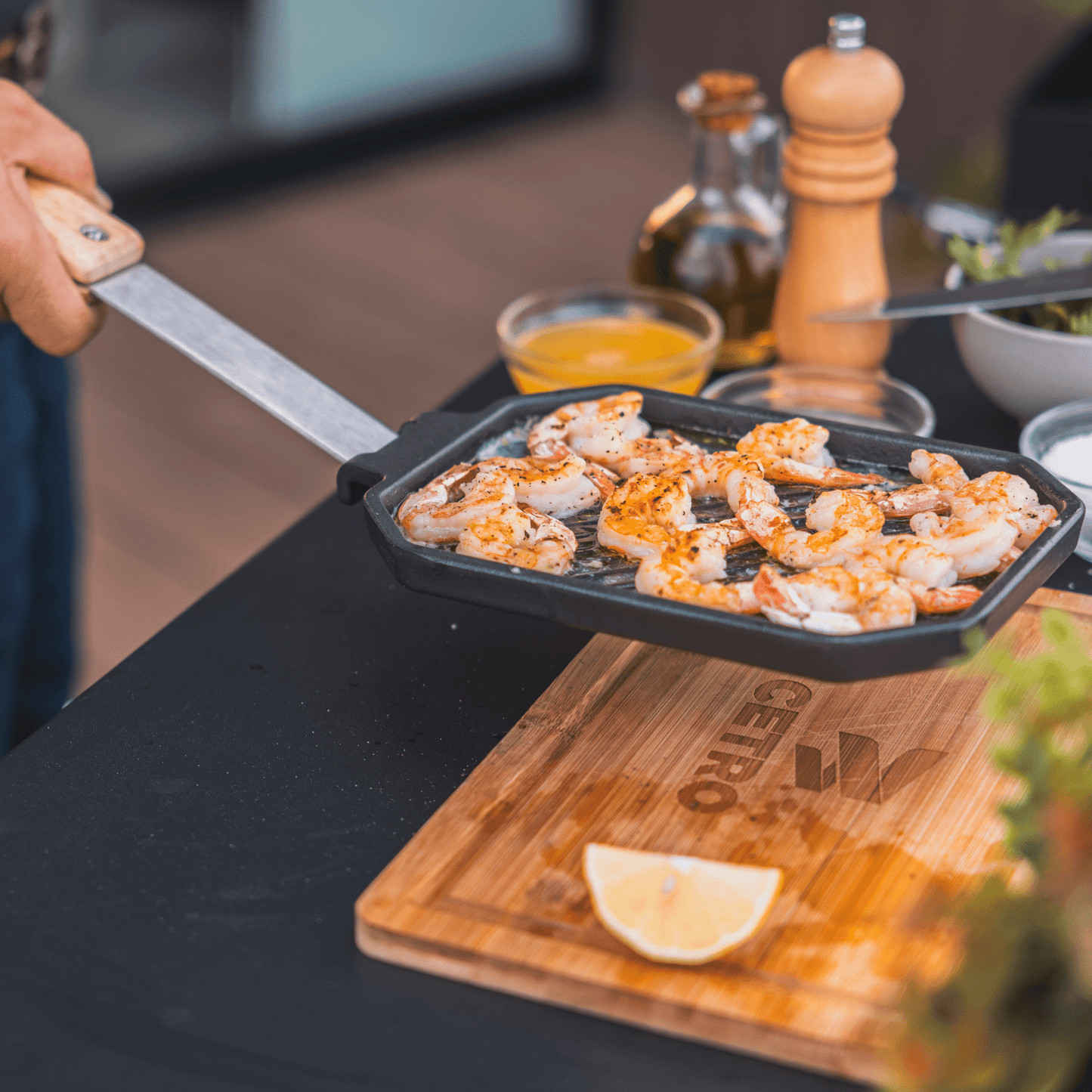 Cetro Cast Iron Frying Pan