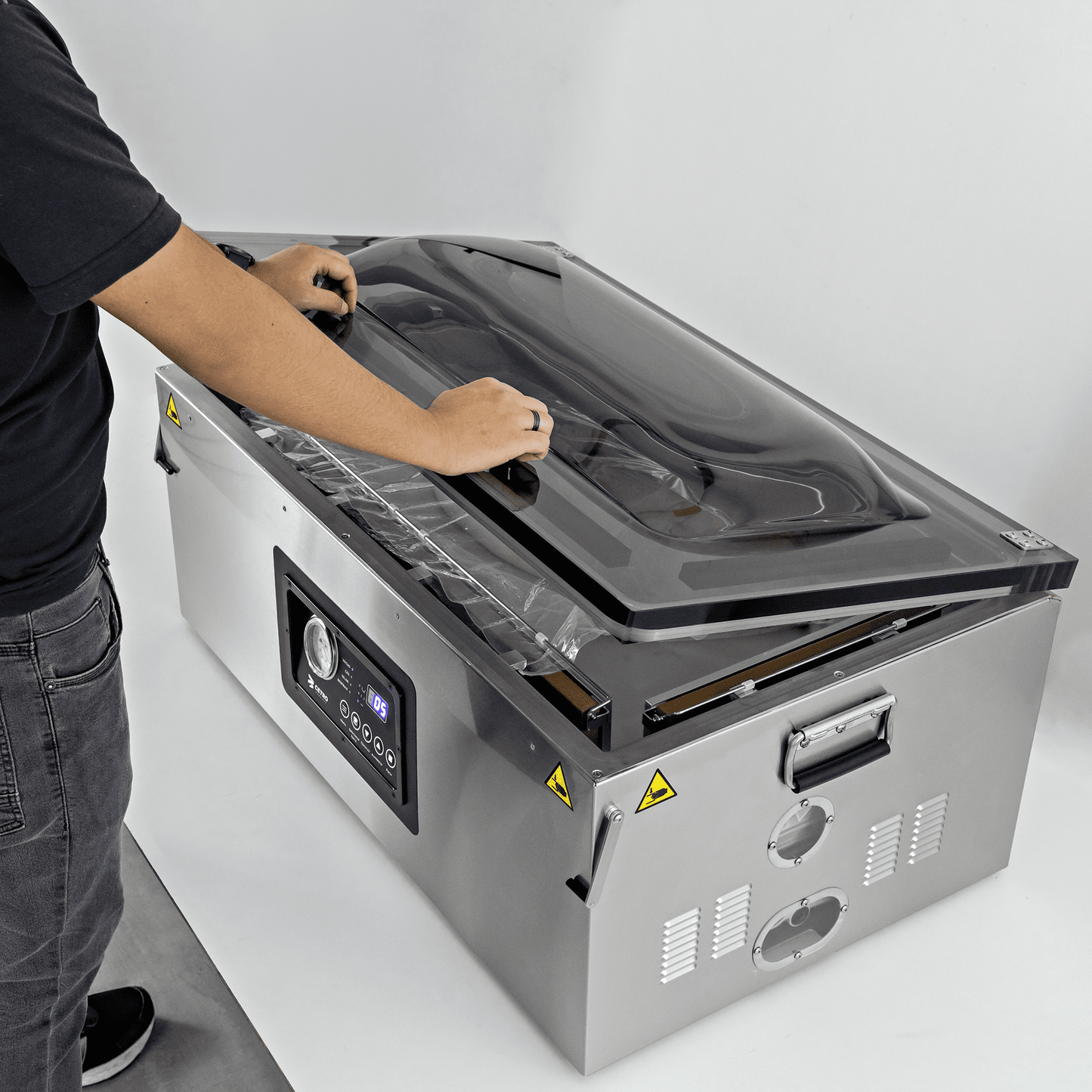 Cetro Chamber Vacuum Sealer CCVS 686 3SB T